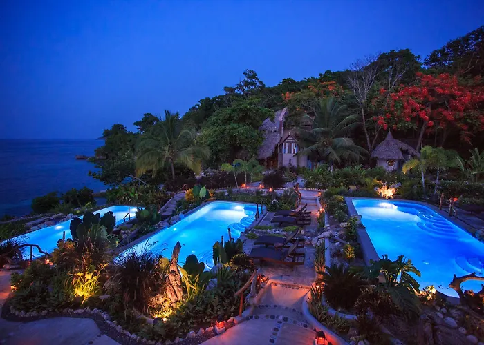 Hermosa Cove Villa & Suites
