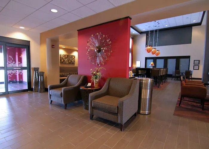 Hotel with view: Hampton Inn & Suites Grand Forks