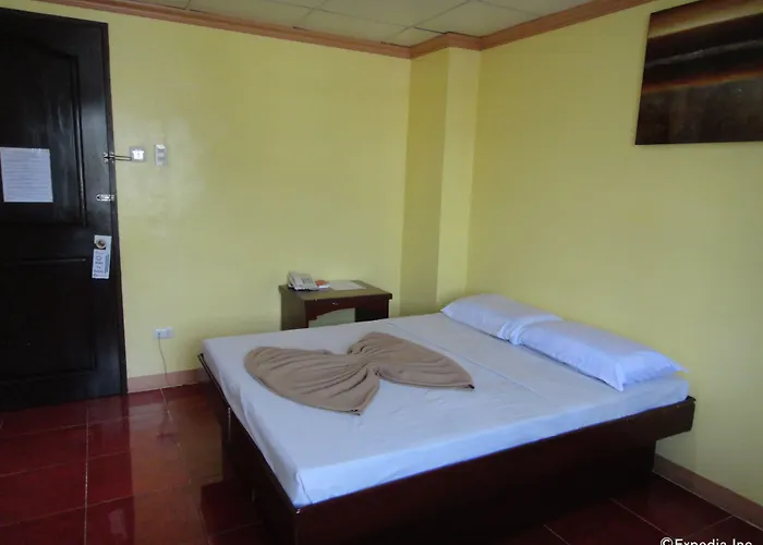 Dog friendly hotels Allson'S