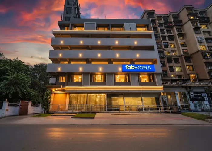 Family Hotel: Fabhotel Liwa International - Nr Mumbai International Airport