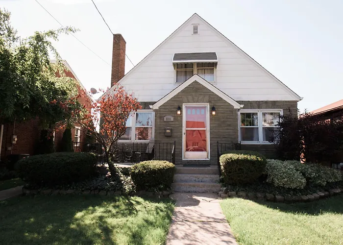 The Little Italy Of Niagara Falls Bed & Breakfast