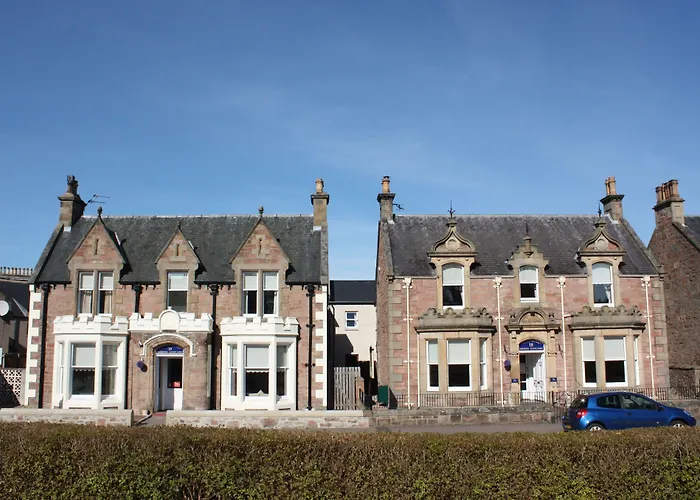 Guests house Ardross Glencairn