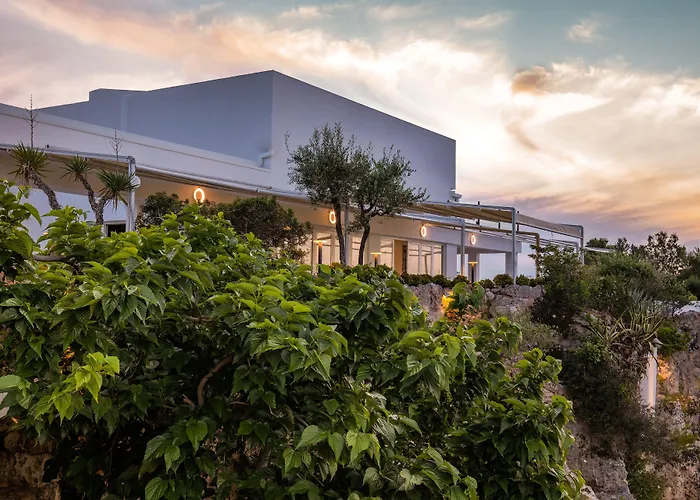 Hotel: Grotta Palazzese Beach Hotel