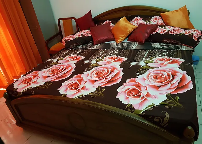 Guest house: Thambili Island @ Stubbs