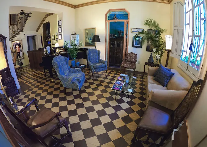 La Perla Hotel Boutique B&B