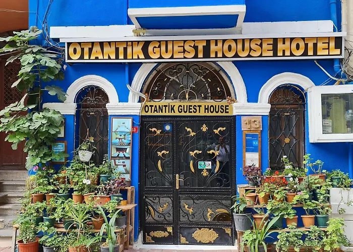 Otantik Hotel