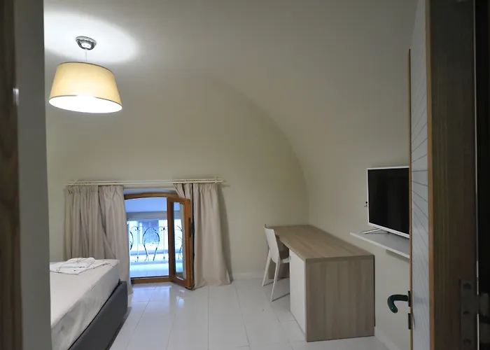 Gatto Bianco House
