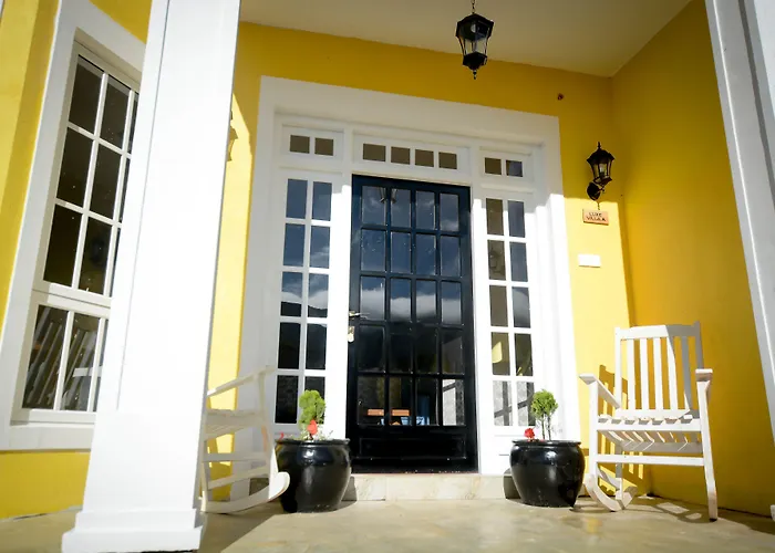 Villa: Luxe Wilderness - Private Villas, Free Breakfast, 2Km From City Centre