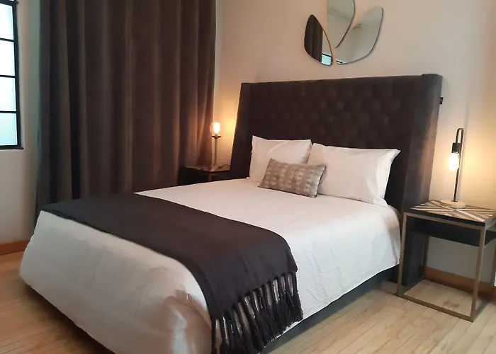 Suites Alcazar