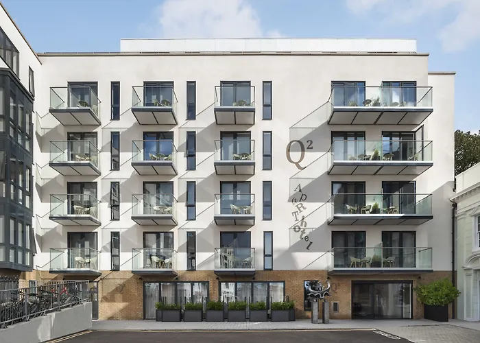 Lodge: Q Square By Supercity Aparthotels