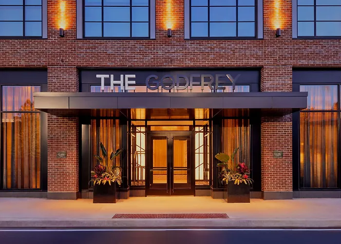 Family Hotel: The Godfrey Detroit, Curio Collection By Hilton