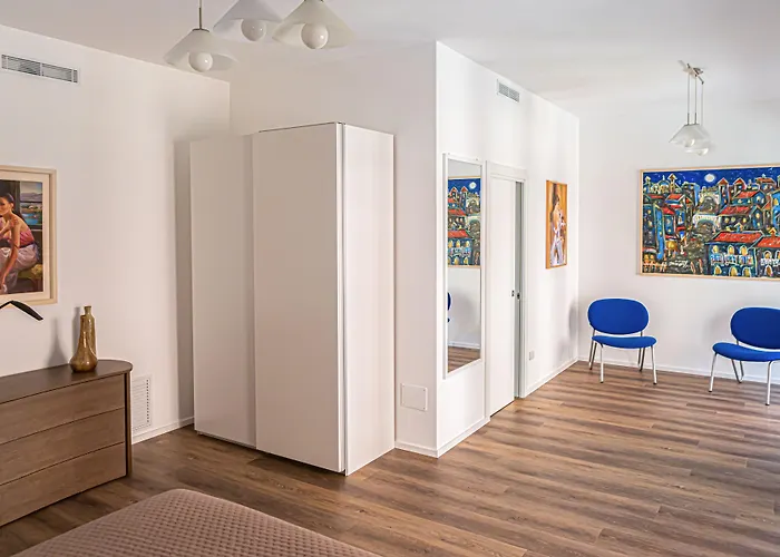 Hotel cerca del aeropuerto: Melo 48