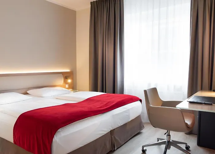Familienhotel: Hotel Königshof am Funkturm