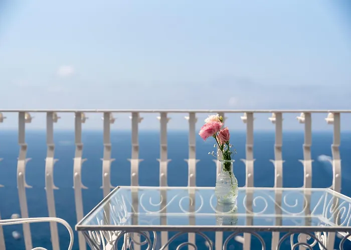 Romantic hotel: Hotel Eden Roc