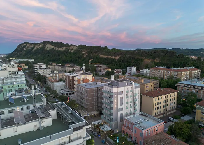 Amadei Figaro&Apartments
