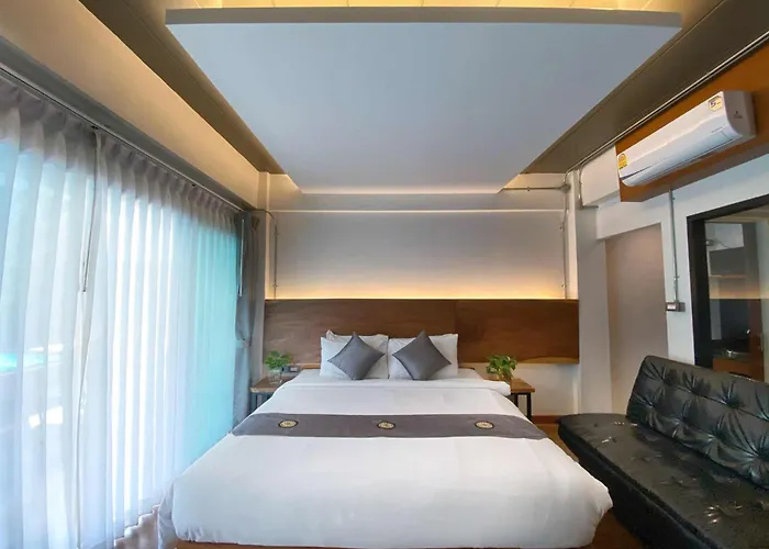 Luxury hotel only: Lanna Tree Boutique Hotel