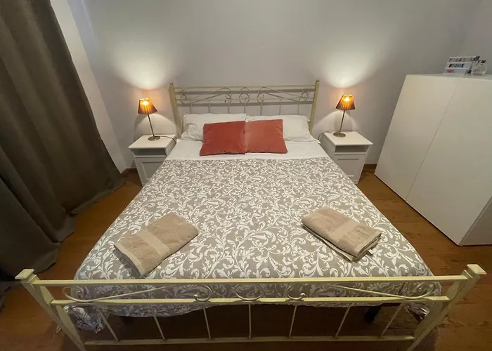 Paradise Suites - Brignole Station - Best Price Rooms - Always Open