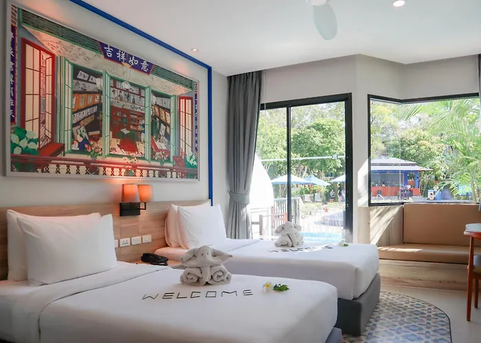 Hotel with view: Holiday Style Ao Nang Beach Resort, Krabi