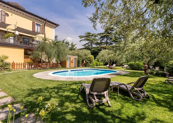 Villa Degli Aranci