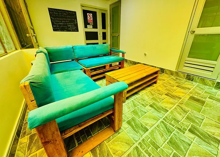 Hotel cerca del colegio: Cusco House Inn Hostel