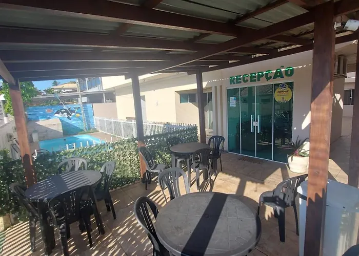 Pousada Ilha do Itacolomi Com Piscina Proximo do Beto Carrero