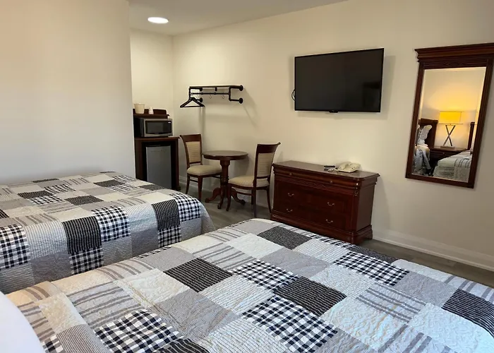 Cheap hotels Knights Inn London Ontario
