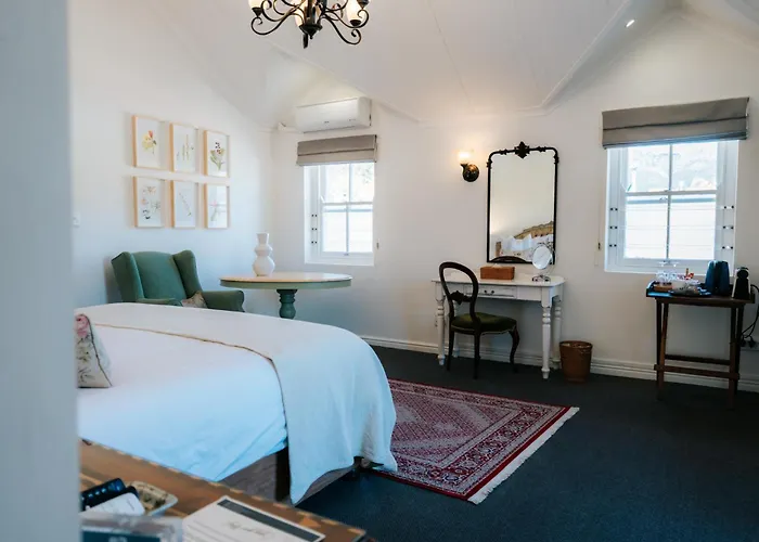 Hotel mit Pool: Le Petit Paris