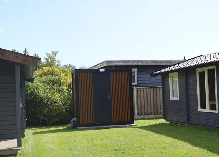 Vakantiehuis: Vakantiepark t Urkerbos - Blokhutje
