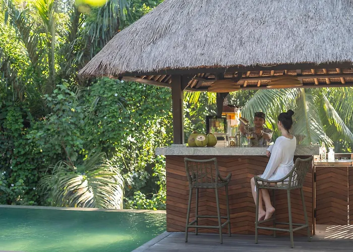 Hotels With Four Stars Adiwana Jembawan