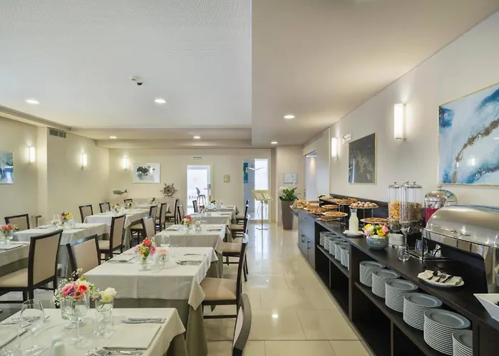 Hotel di lusso: Grand Hotel Pietra Ligure