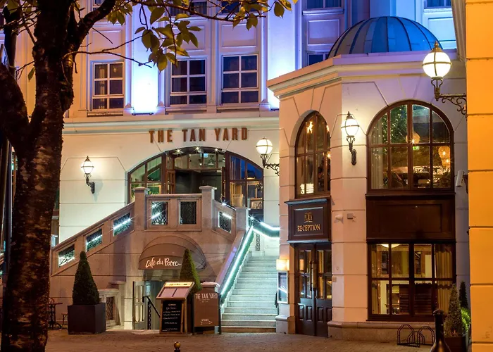 Plaza & Spa