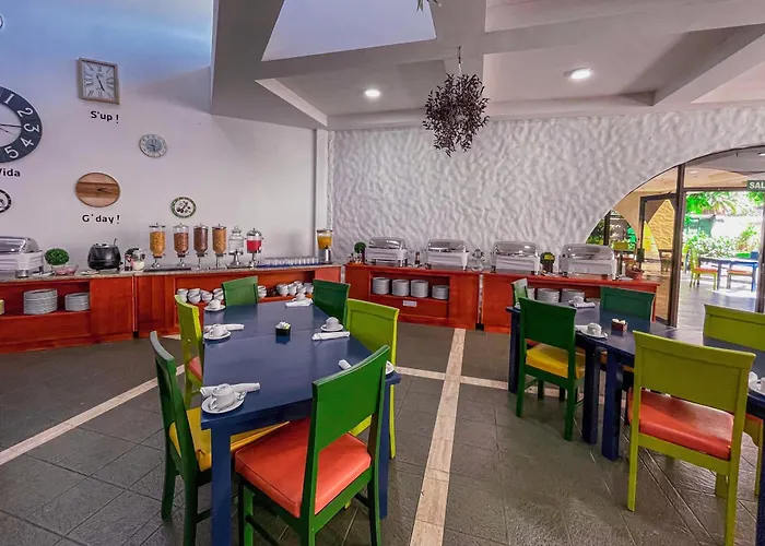 Hotel 5 Estrellas Wyndham San Jose Herradura