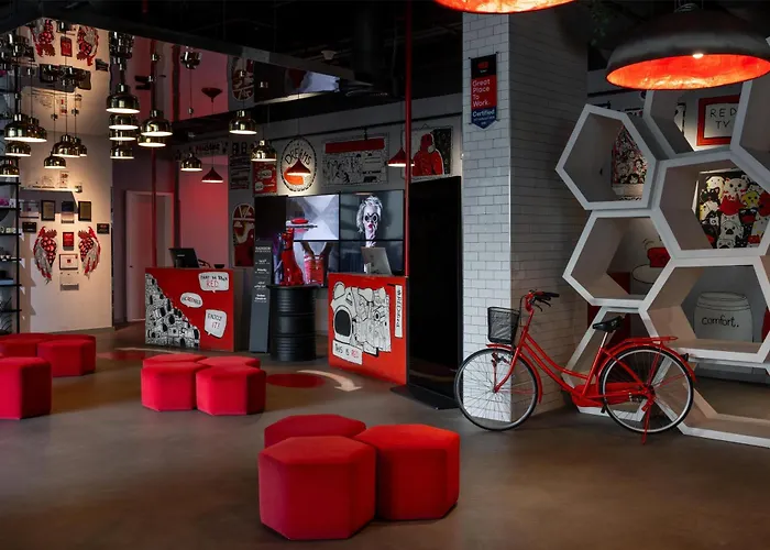 Radisson Red Dubai Silicon Oasis