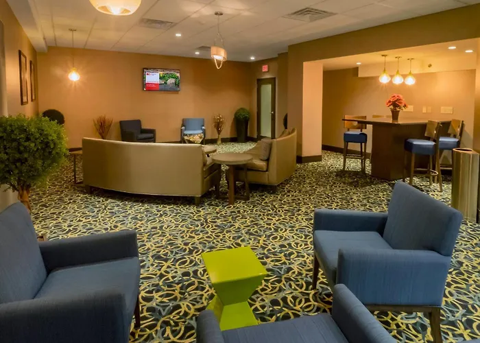 Holiday Inn State Park Entry By Ihg