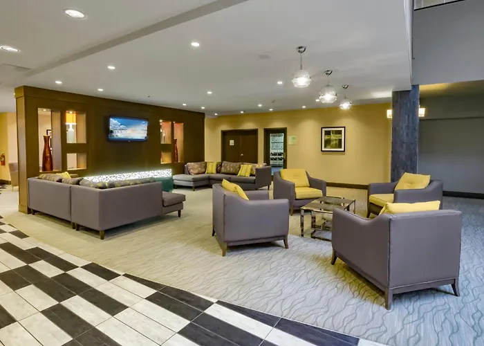 Holiday Inn State Park Entry By Ihg