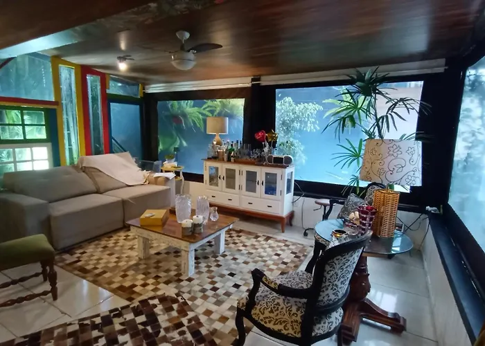 Pousada ZAUA House