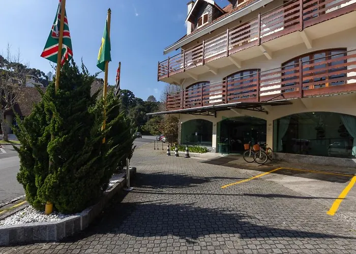 Hotel Euro Suíte Campos do Jordão By Nacional Inn - A 800 metros da Vila Capivari