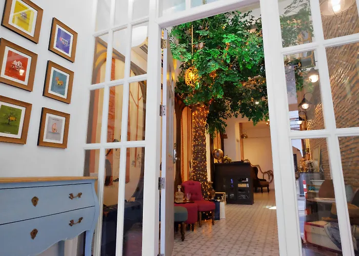 Hide And Seek Boutique Hometel