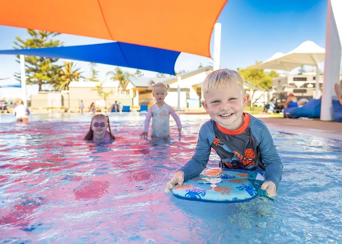 Beach Hotels Discovery Parks - West Beach Parks