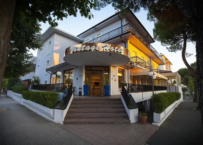 Vintage Hotel