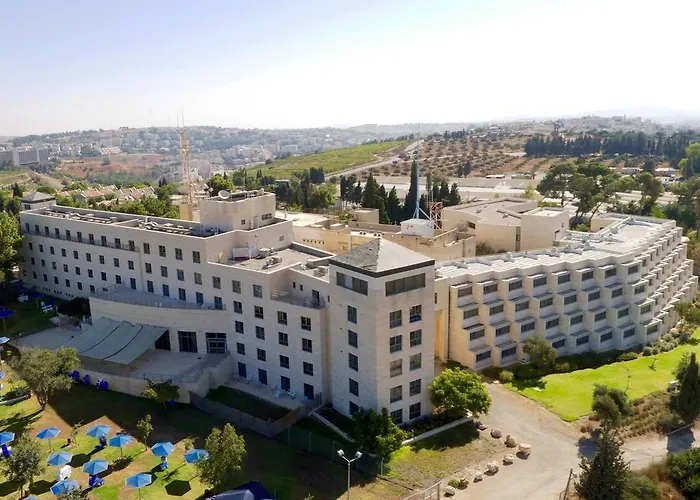 5 star hotel: Ramat Rachel Resort