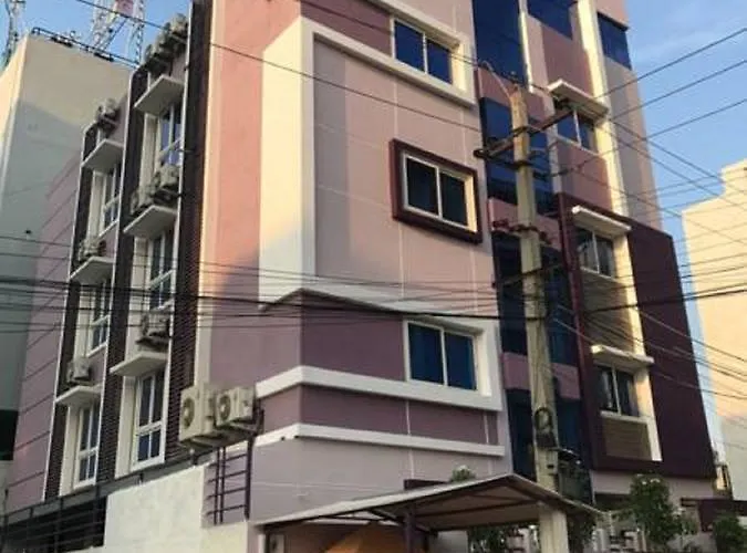 Hostel: Mahas Inn
