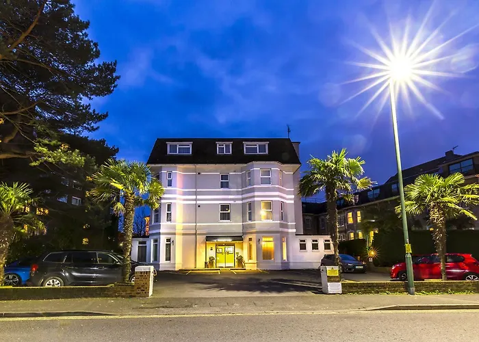 Spa Hotel: Connaught Lodge