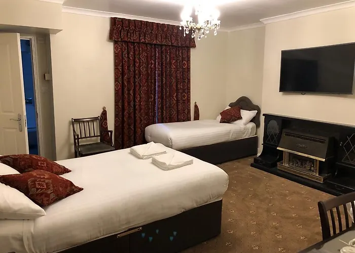 Albany Hotel