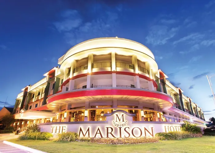Hotel near College: The Marison Hotel